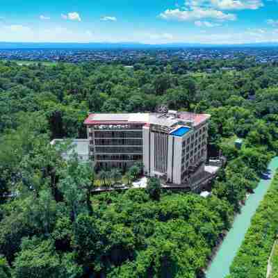 斯來楚利飯店 Hotel Exterior