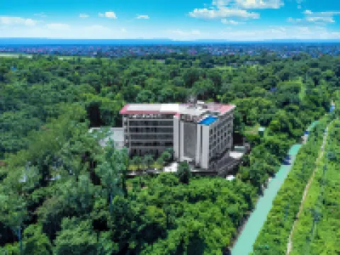 ホテル シライチュリ チトワンのホテル