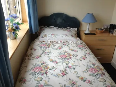 Dykefield Farm B&B Hotels near Robert burns memorial tower and art gallery