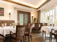 ランドガストホフ クライナー ズンダーンのホテル