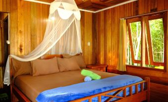 Maratua Guest House