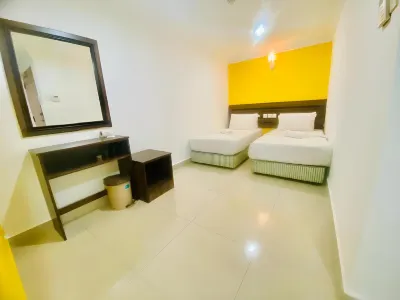 N Hibiscus Hotel