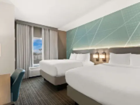 Comfort Suites Hotels in Hood County