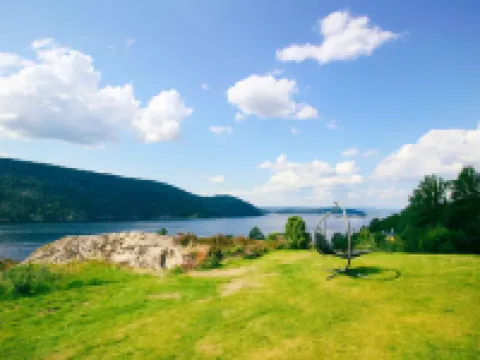 Funky Cabin with a Panoramic View of the Oslofjord Hotels in Frogn