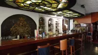 Cavo d' Oro - ที่มีบาร์