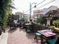 Villa Alicia Guest House Отели рядом с достопримечательностью «Эсте»