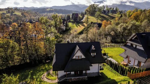 Domek Gabi z balią w Ogrodzie Hotels in Poronin