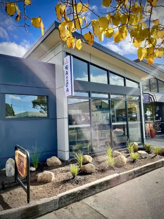 Bay of Fires Apartments