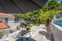 Villa MT Brela - Pools