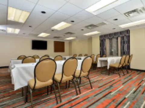 Holiday Inn Express BOSTON-MILFORD by IHG Hotel di Worcester County