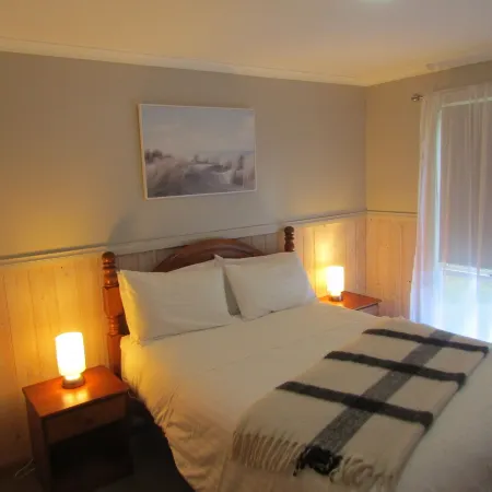 The Crays Accommodation Отели в г. Страхан