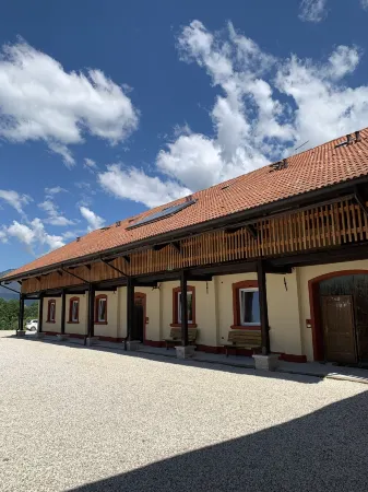 Agriturismo Modolo Suites Отели рядом с достопримечательностью «Cirvoi punto panoramico»