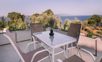 Cape Blue Suites