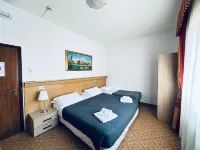 Hotel Tito
