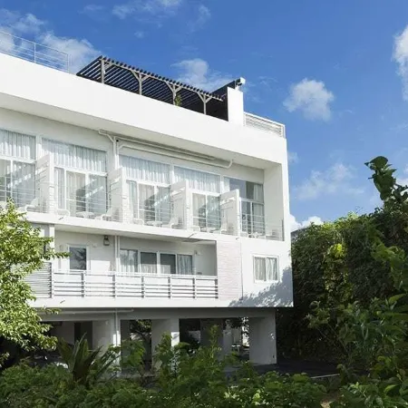 Wires Hotel Onna Clipper Okinawa Base