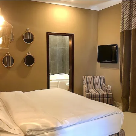 Mikhael's Hotel