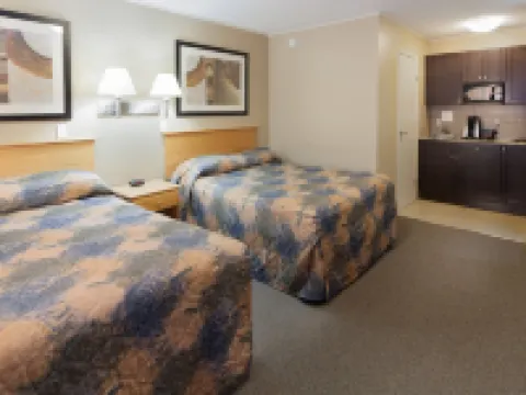 Best Maple Inn - Drayton Valley Hotels in Drayton Valley