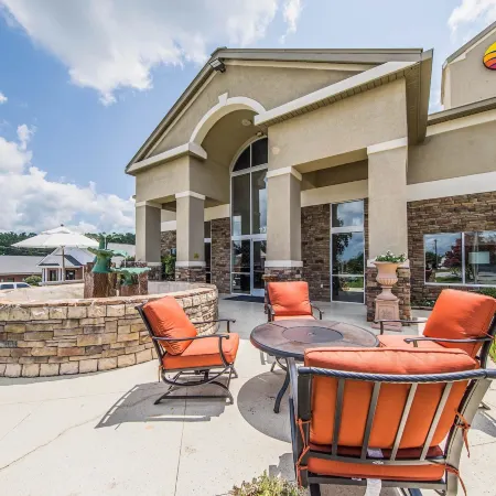 Comfort Inn & Suites Greenwood Near University