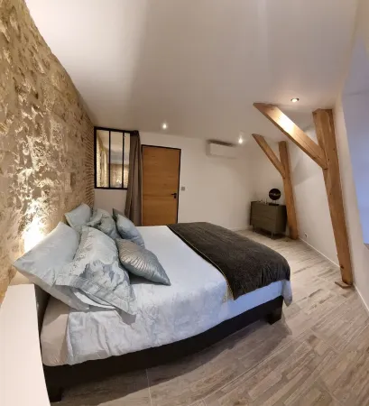 Appartement avec terrasse & parking Sarlat Centre