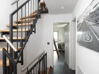 House Relax, with outdoor whirlpool and sauna for exclusive use, 300m to the lake 烏特格翰酒店