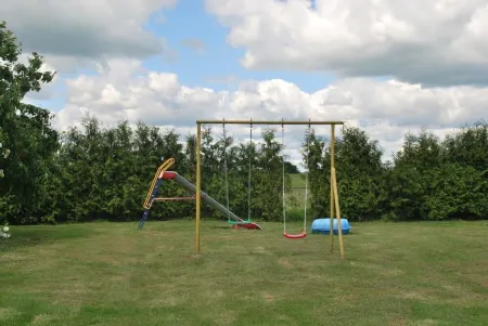 vacation paradise for kids and parents & also for your lovely four-legged friend Отели в г. Готтун