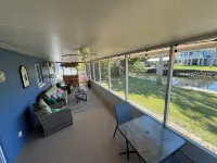 Fantastic Waterfront Home Great for Relaxing, Scalloping, Fishing & Kayaking!!!