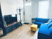 Cute and Close to Downtown! Off street parking w/ short walk to Academy/Stadium