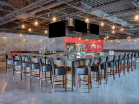 Ramada by Wyndham Hartford North / Bradley Airport Hotels in Windsor Locks