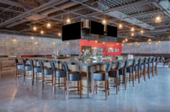 Ramada by Wyndham Hartford North / Bradley Airport