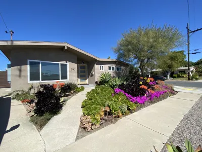 Pool, Hot Tub and Covered Patio Retreat - Stunning Private Oasis Các khách sạn ở North Clairemont