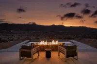Tranquil Oasis with Pool and Spa - Stunning Mountain Views