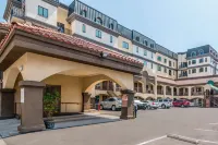 Rodeway Inn Regalodge - Parking