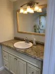 Charming canal-front apartment with king bed, AC, WiFi, in phenomenal Fort Myers
