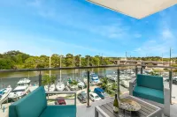 Dolphins Vacation Rental - vue mer