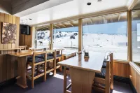 Eiger Chalet Hotels in Kosciuszko National Park