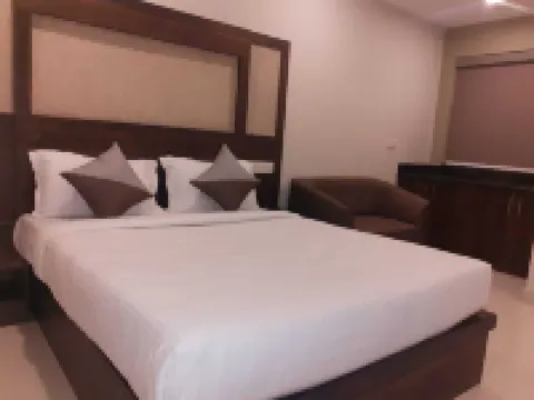 시티 럭스 파벤다르 공원 주변 호텔