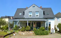 Hotel Südstrand Amrum Hotels in Borgsum