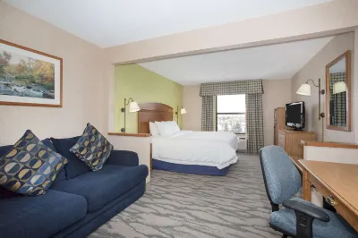 Baymont by Wyndham Thornton Hotels near Regis University (Thornton Campus)