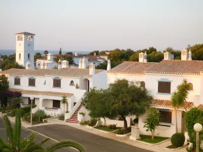 Turiquintas Hotels in Porches