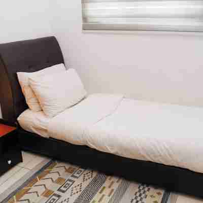 KLIA Airport Homestay 10 Rooms