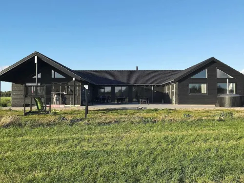 5 Star Holiday Home in Stege - Homestays