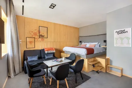 Au Chat Qui Dort Lille - Thiers Отели рядом с достопримечательностью «IESEG School Of Management»