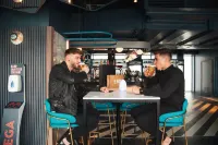 Yotel Glasgow - bar