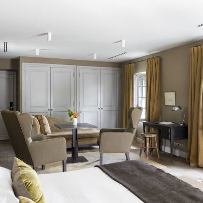 Luxury Room Baumanière - les Baux de Provence Promo Code