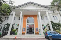 RedDoorz Syariah @ Klojen Malang Hôtels à : Klojen
