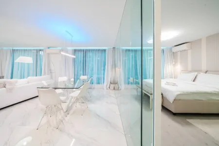 Emirates White Sensation Отели рядом с достопримечательностью «Централна минерална баня - Музей за история на София»