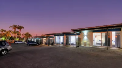 Hilltop Motel