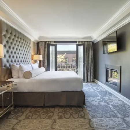 Hotel Ballard