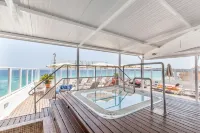 Hotel Voramar Hotels in Cala Bona
