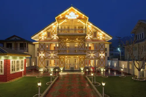 PalPenzy - Bespoke Premium Stay - Homestays
